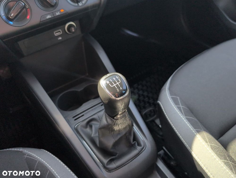 Skoda Fabia 1.0 TSI Ambition - 24