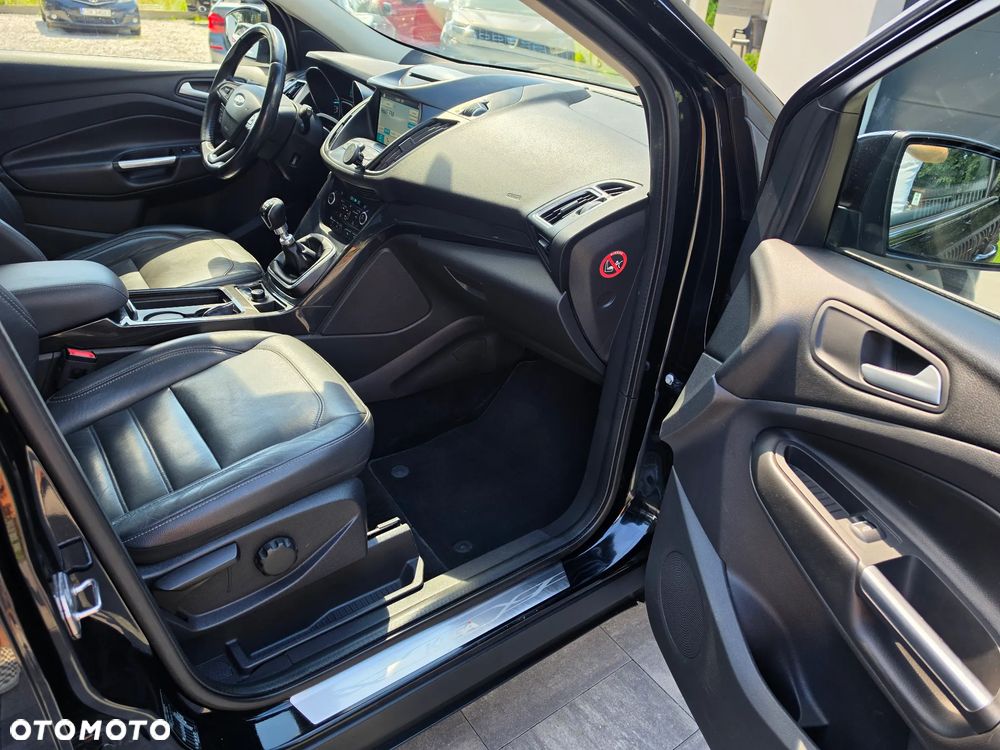 Ford Kuga 2.0 TDCi 4x4 Titanium - 13