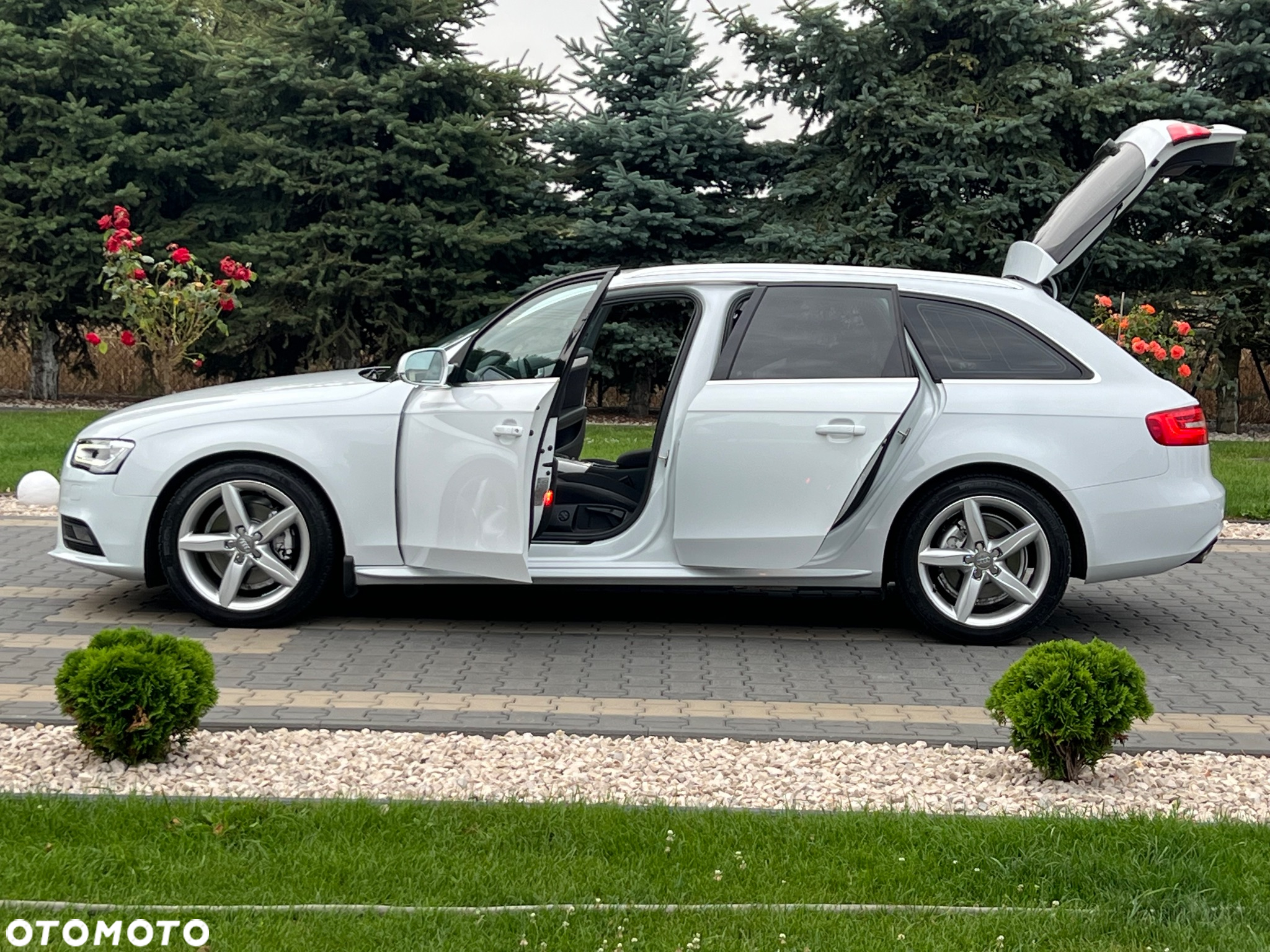 Audi A4 Avant 2.0 TDI Quattro S tronic - 13