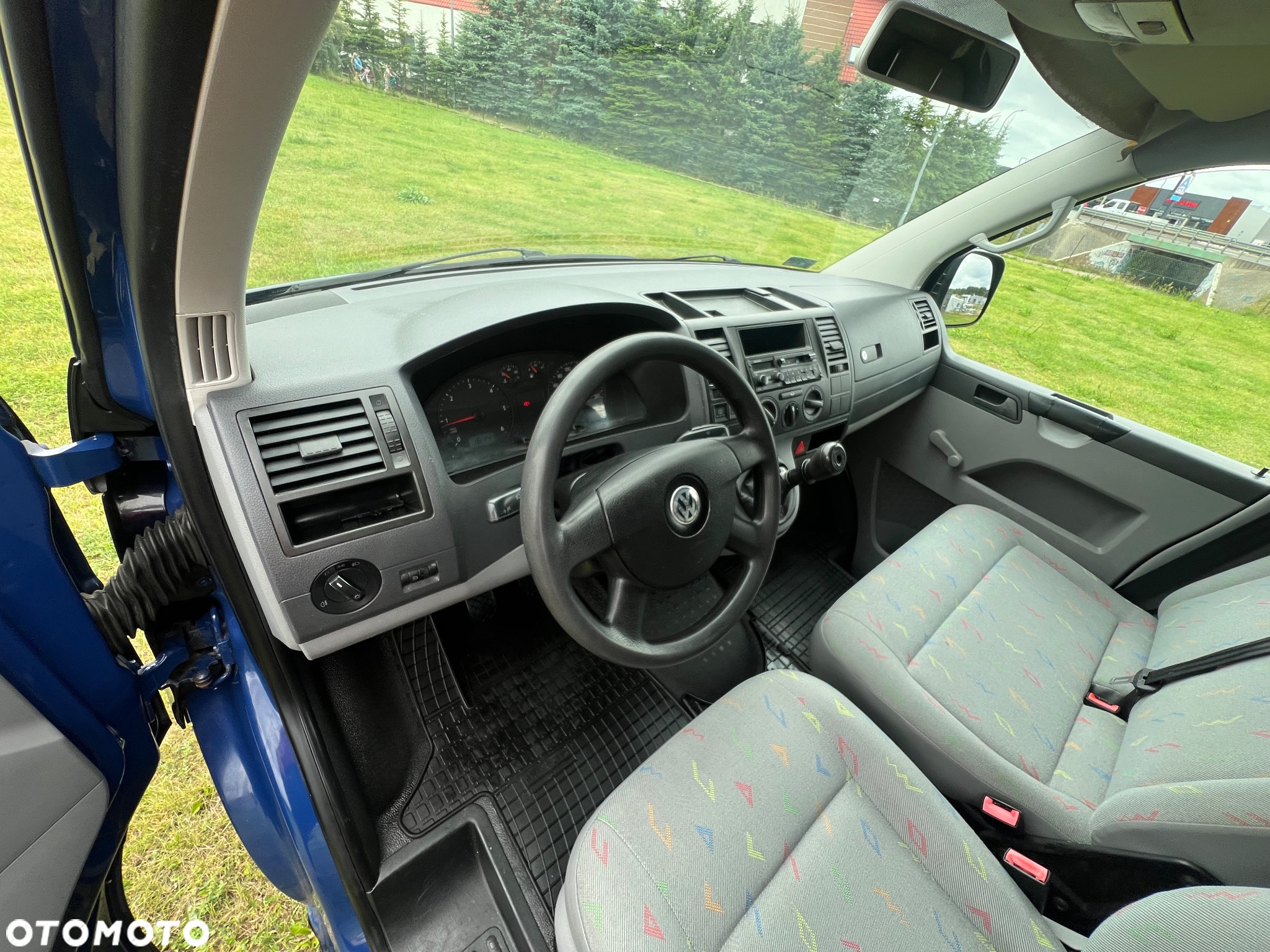 Volkswagen T5 - 11
