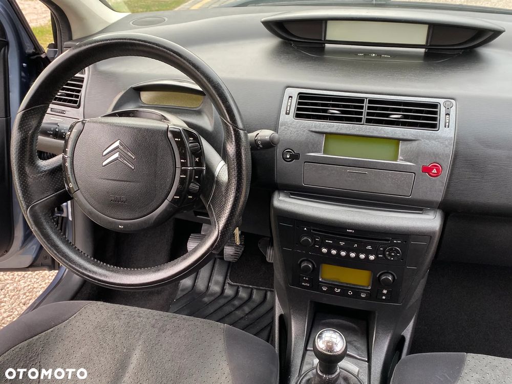 Citroën C4 1.6 16V Exclusive - 25