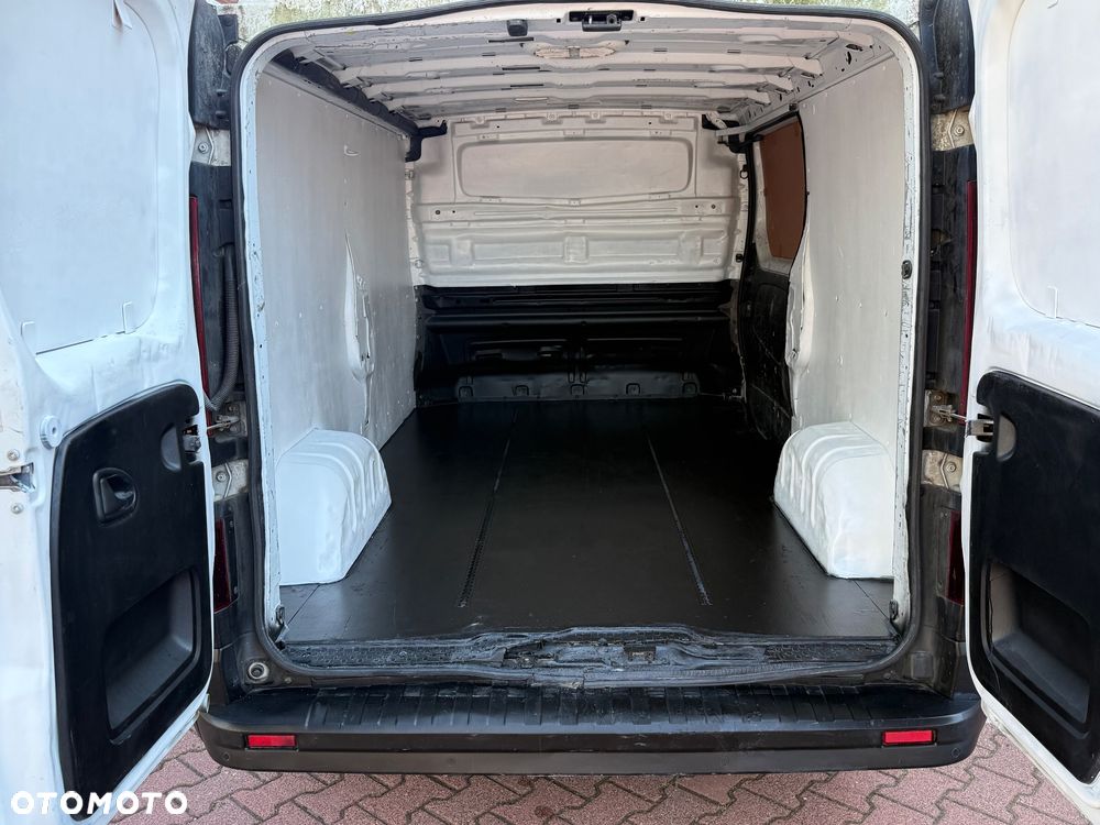 Renault Trafic - 27