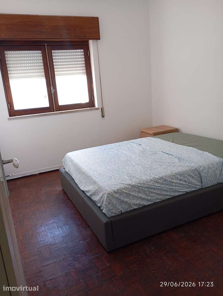 Quarto duplo e individual para arrendar no Entroncamento - Grande imagem: 5/14