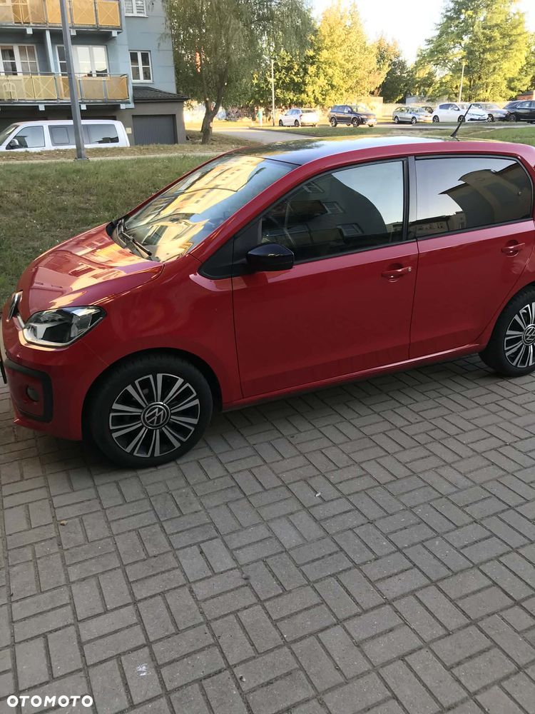 Volkswagen up! 1.0 Black Style - 7