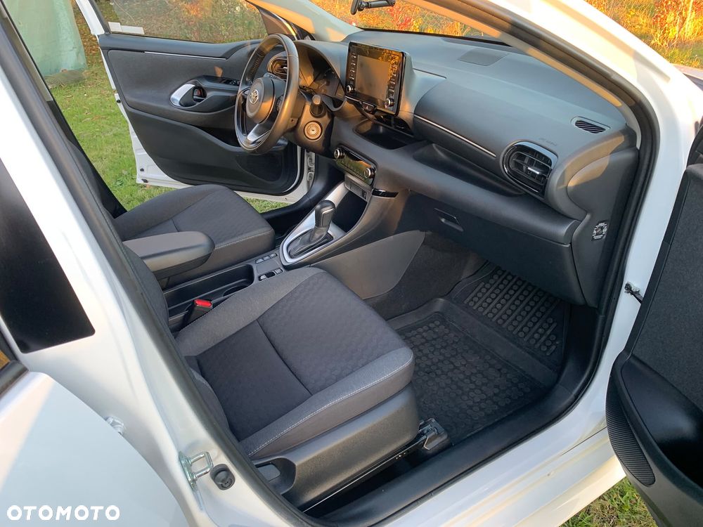 Toyota Yaris - 27