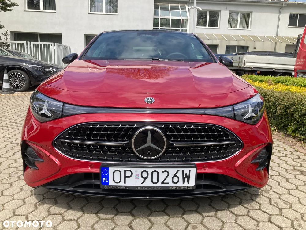 Mercedes-Benz CLA - 12