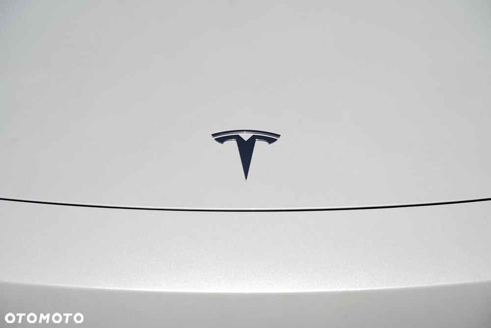 Tesla Model 3 RWD Premium - 16