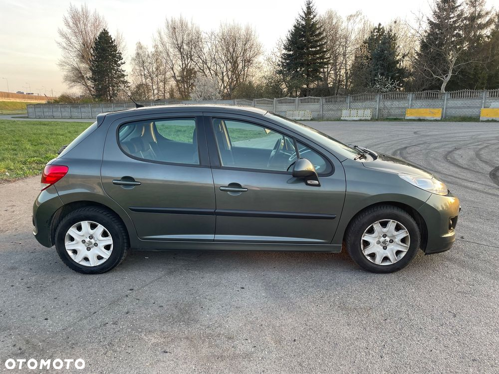 Peugeot 207 1.4 Trendy - 4