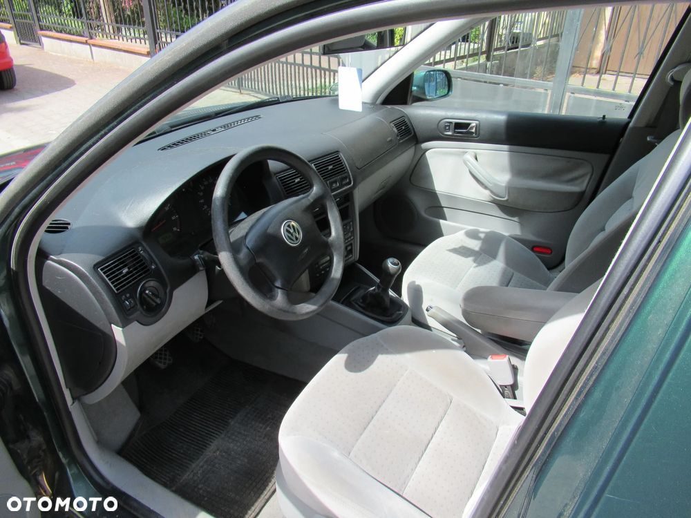 Volkswagen Golf 1.4 Comfortline - 16