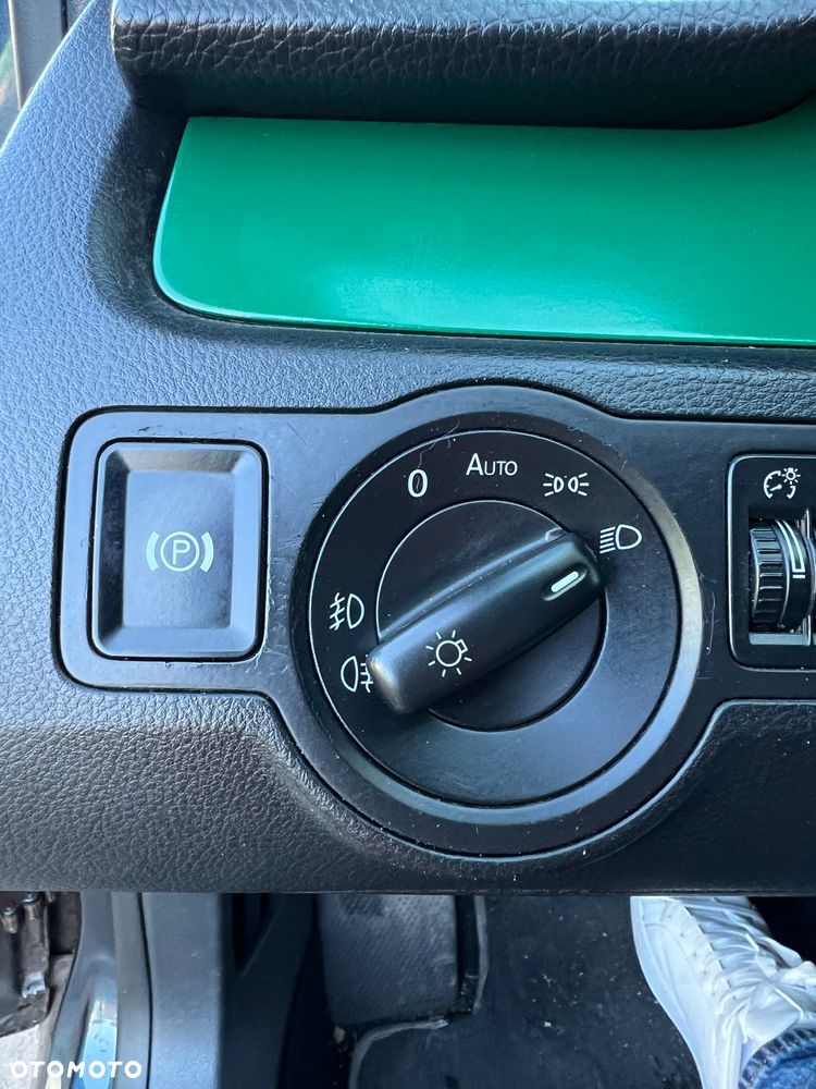 Volkswagen Passat 2.0 TDI Comfortline DSG - 9
