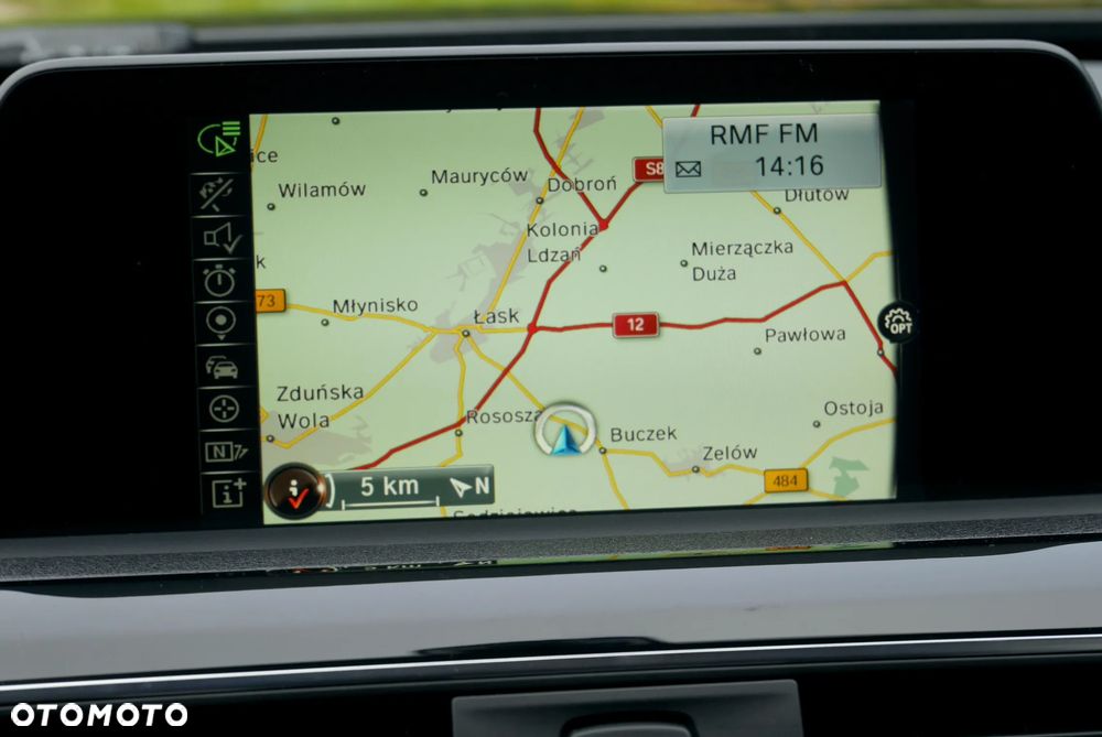 BMW Seria 3 318d Sport Line - 24