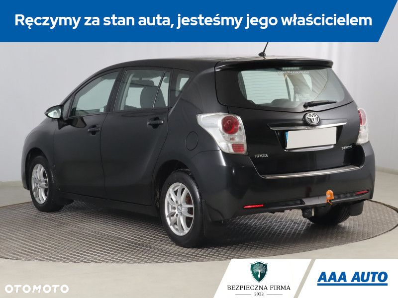 Toyota Verso - 5