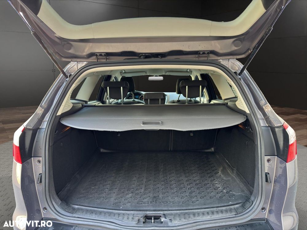 Ford Focus 1.6 EcoBoost Start-Stopp-System Champions Edition - 16