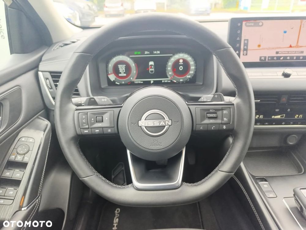 Nissan Qashqai 1.3 DIG-T mHEV N-Connecta Xtronic - 16