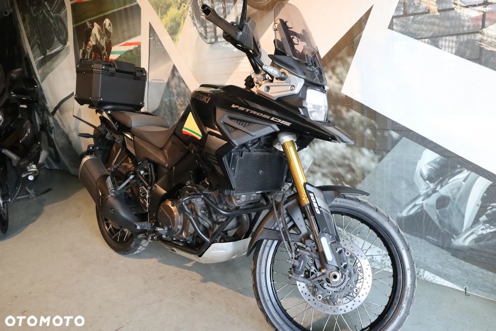 Suzuki V-STROM - 2