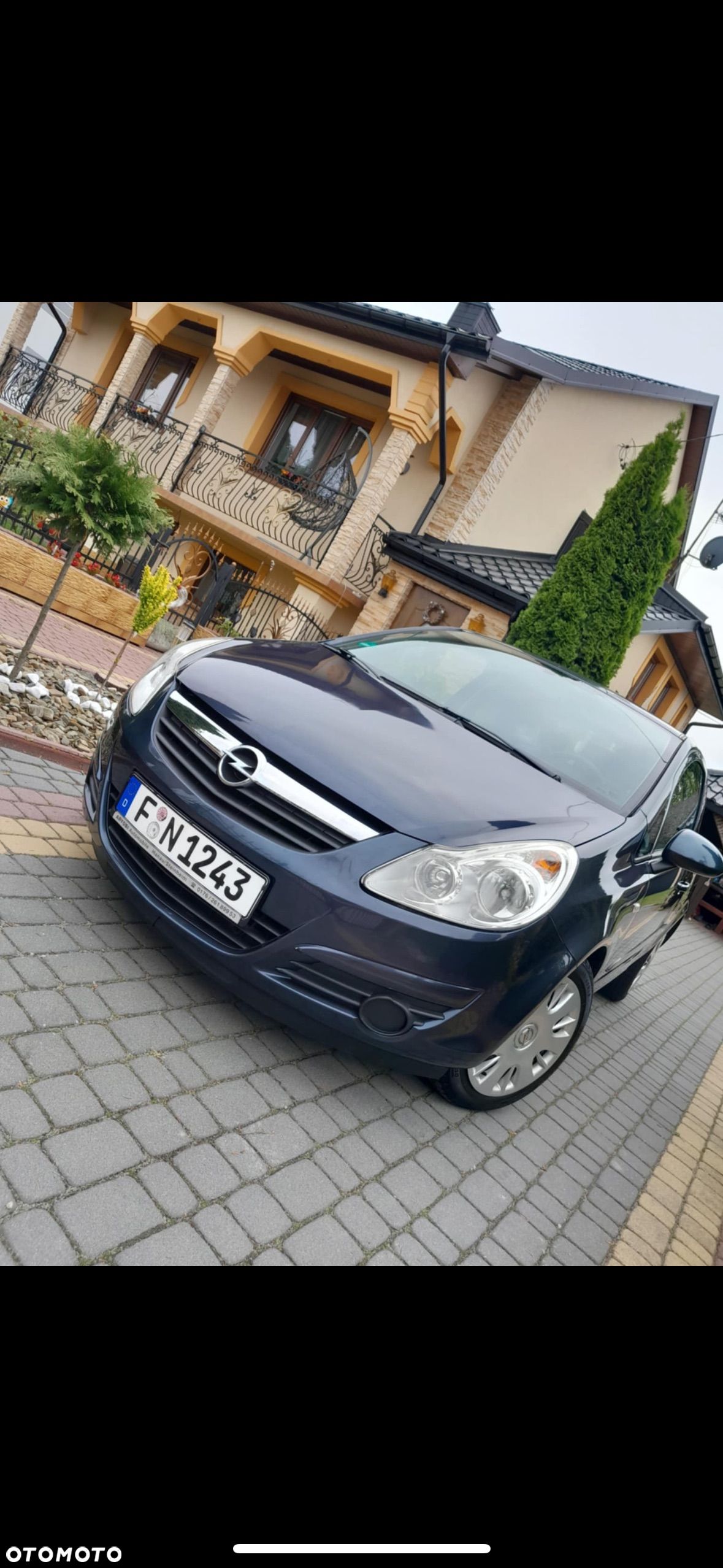 Opel Corsa - 1