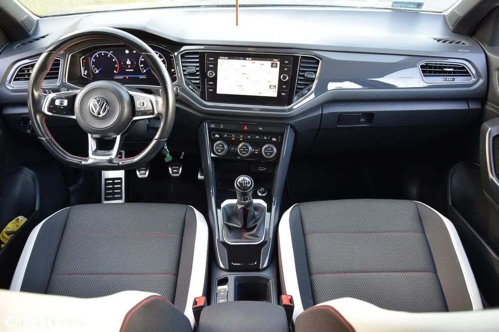 Volkswagen T-Roc 1.5 TSI ACT Premium - 9
