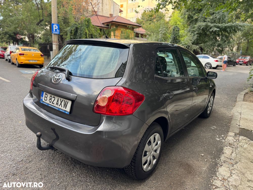 Toyota Auris - 3