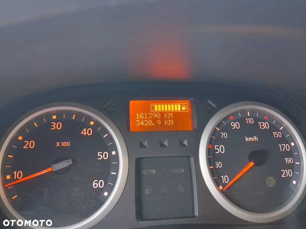 Nissan Primastar L1H1 (6-Si.) pro - 14