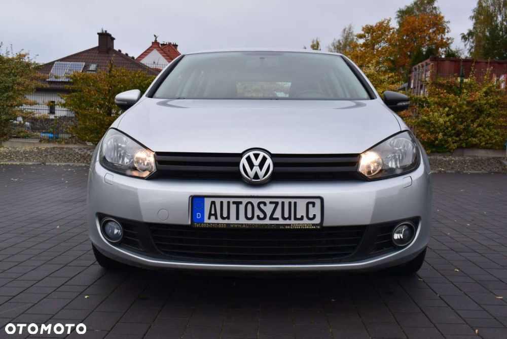 Volkswagen Golf - 5