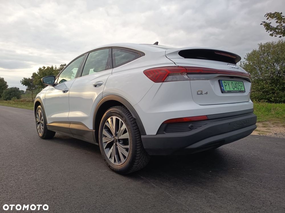 Audi Q4 Sportback e-tron - 4