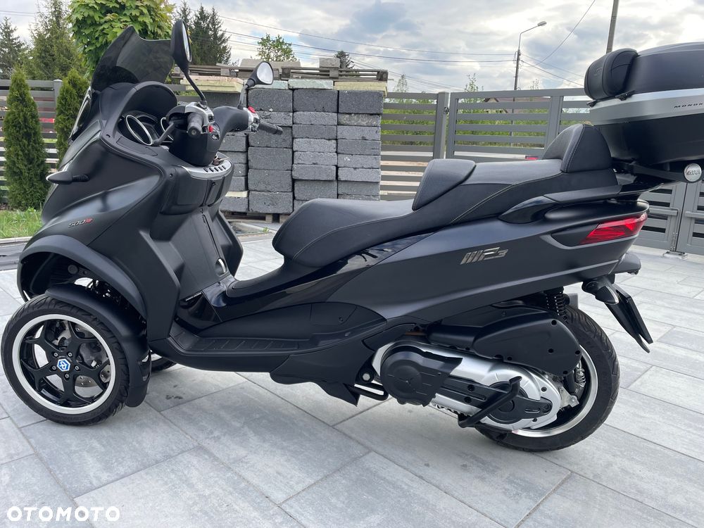 Piaggio MP-3 - 22