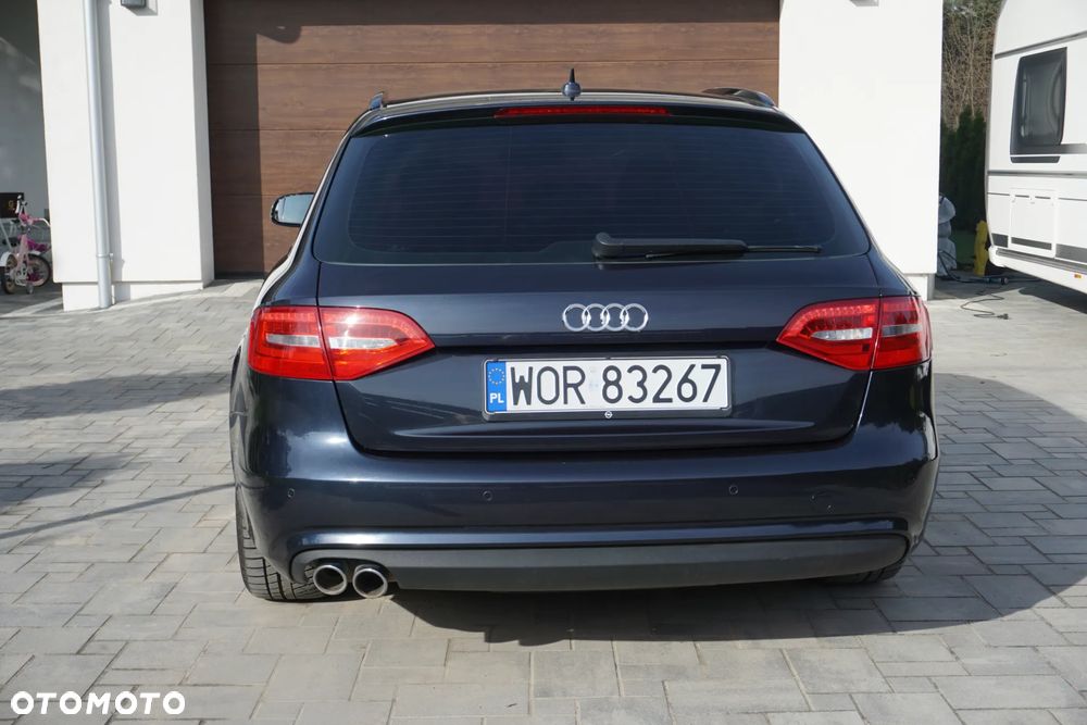 Audi A4 - 8
