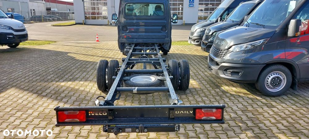 Iveco 50C18 - 23