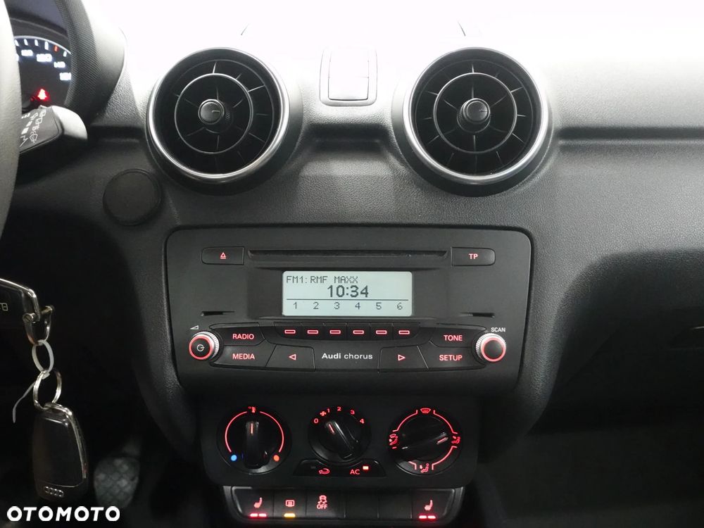 Audi A1 3-drzwiowe 1.2 TFSI Ambition - 31