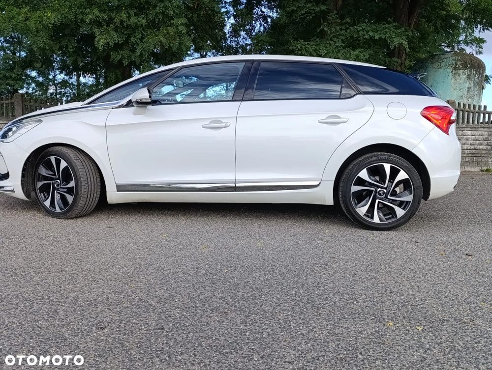 Citroën DS5 2.0 HDi SoChic - 21