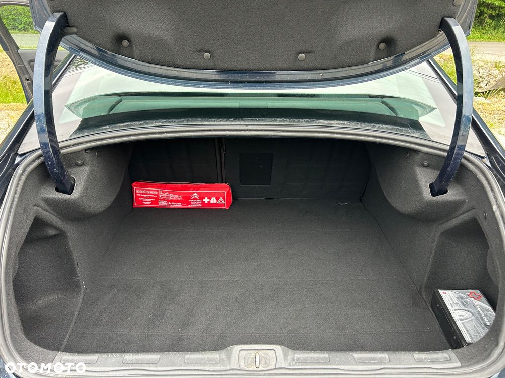 Citroën C5 2.0 16V Confort - 24