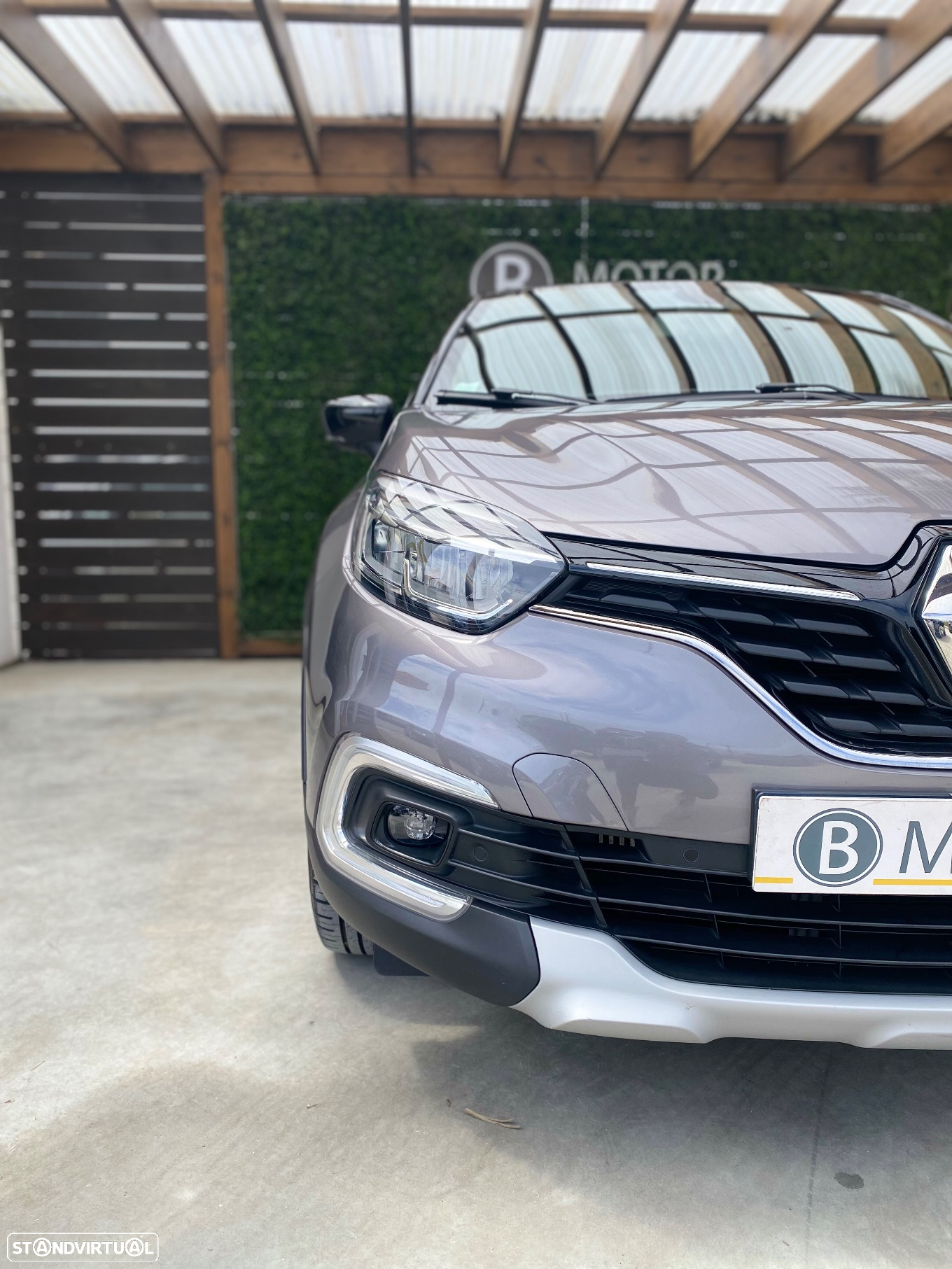 Renault Captur 1.0 TCe Exclusive - 18