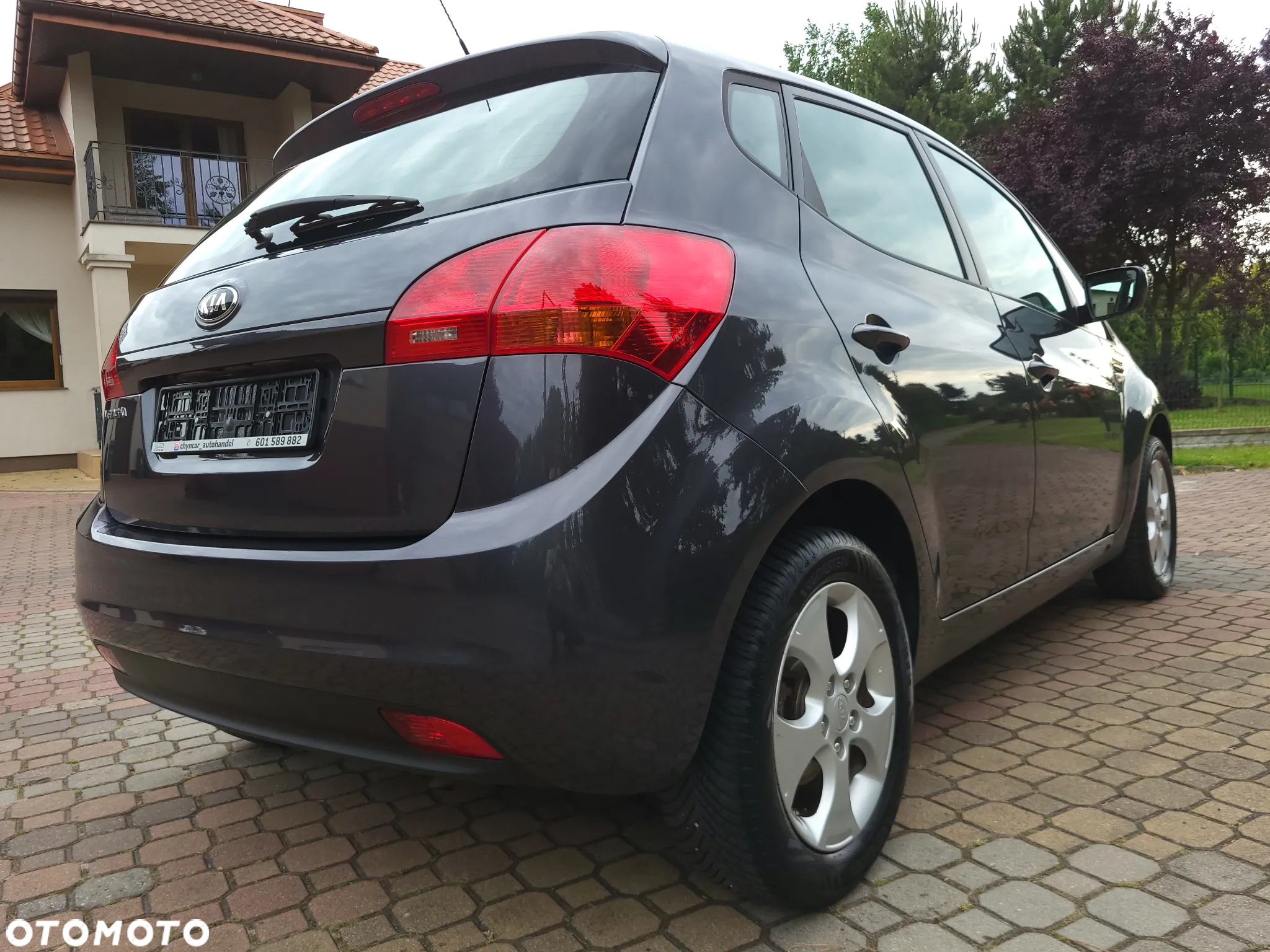 Kia Venga 1.6 CVVT Edition 7 - 10