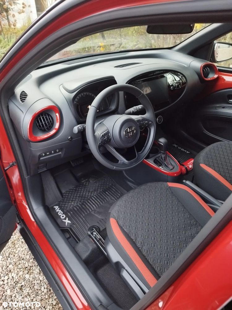 Toyota Aygo X 1.0 VVT-i Style CVT - 2