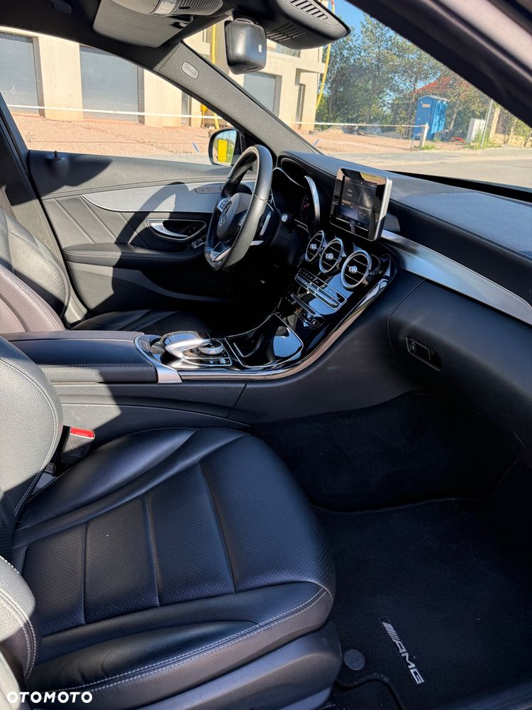 Mercedes-Benz Klasa C 200 4-Matic 9G-TRONIC - 9