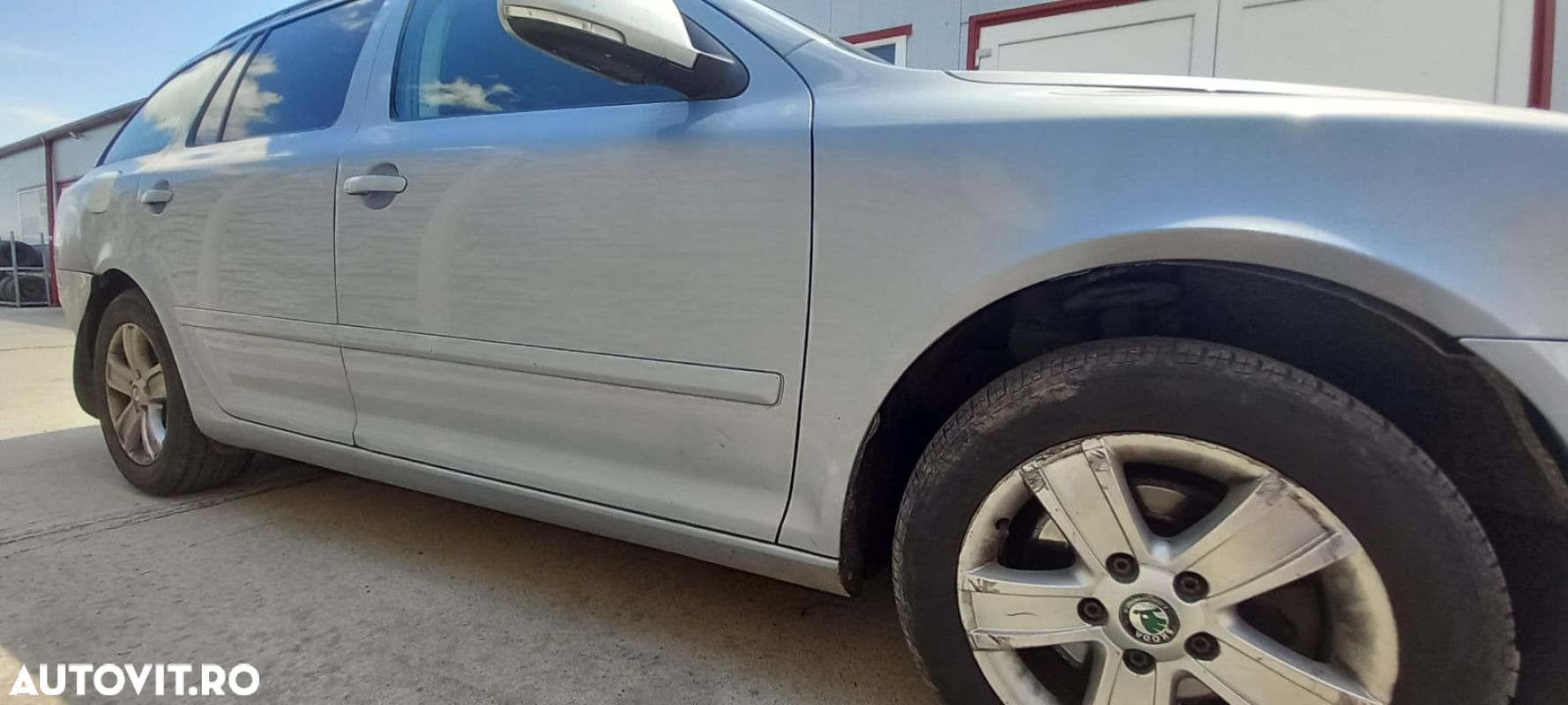 USA SKODA OCTAVIA 2 D.F - 2