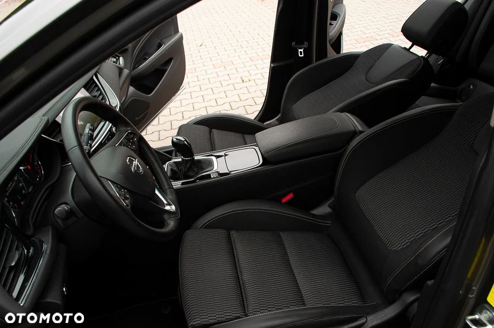 Opel Insignia 2.0 Business Innovation - 38