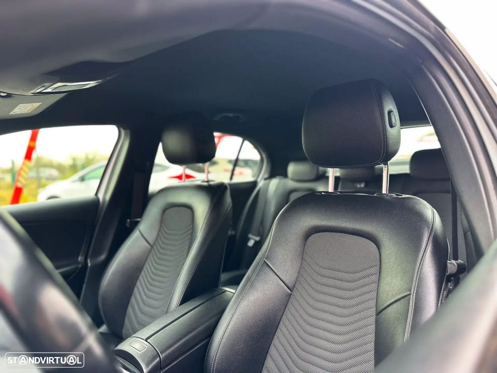 Mercedes-Benz A 180 - 15