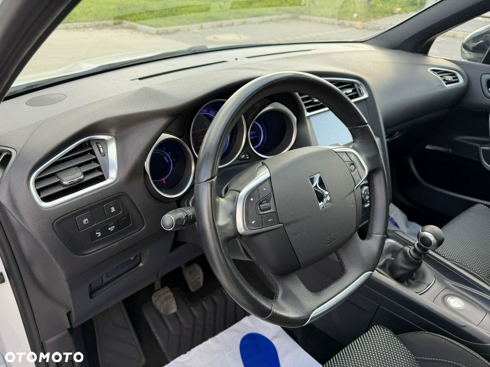DS Automobiles DS 4 Crossback - 20