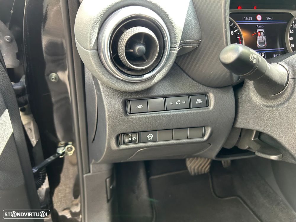 Nissan Juke 1.0 DIG-T N-Connecta DCT - 18