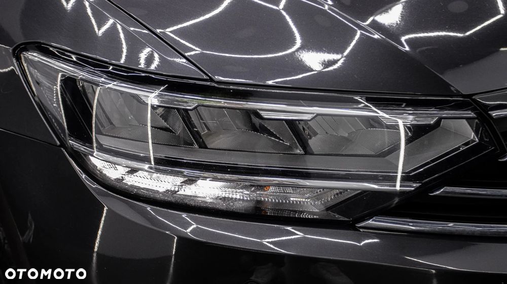 Volkswagen Passat 1.5 TSI EVO Essence DSG - 11