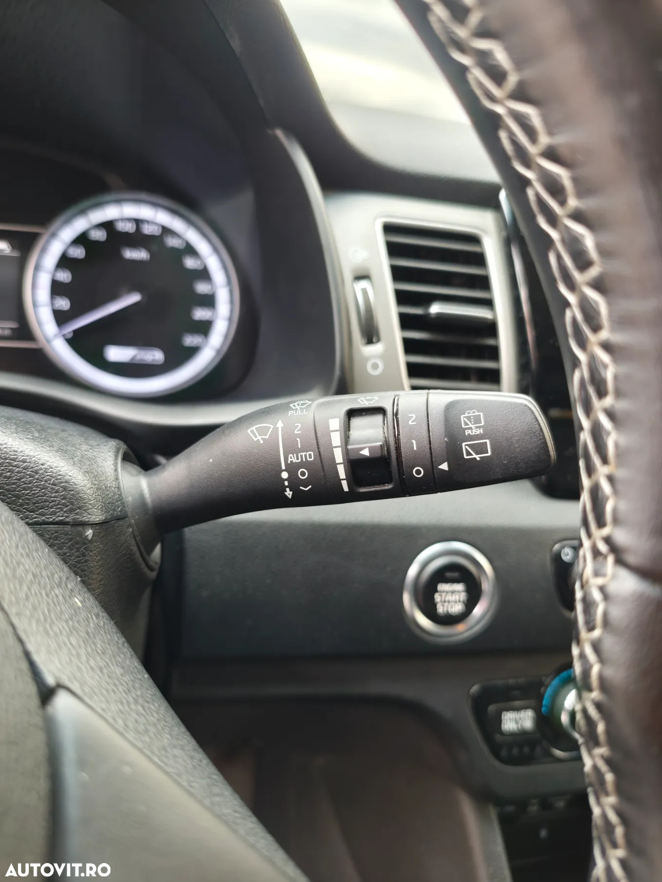 Kia Niro 1.6 GDI 6DCT PHEV Premium - 24