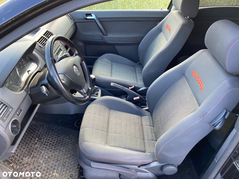 Volkswagen Polo - 7
