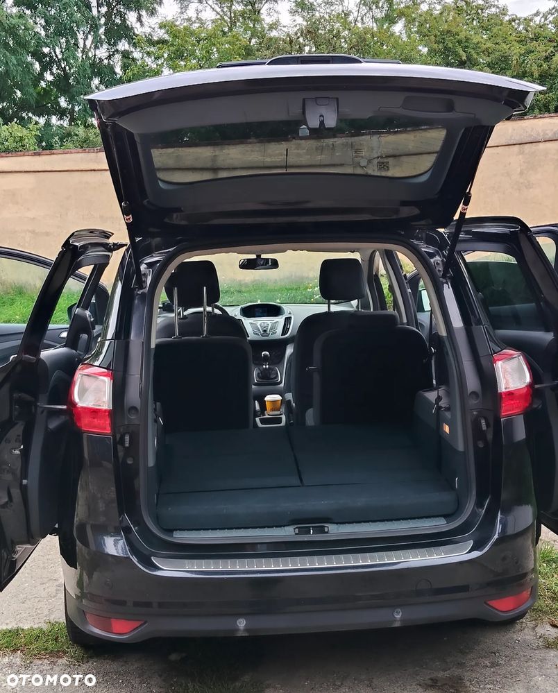 Ford Grand C-Max 2011 photo 5