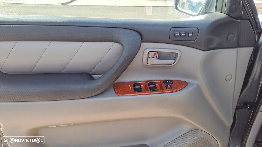 Toyota Land Cruiser 4.2 D CA - 37