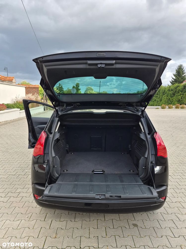 Peugeot 3008 - 14