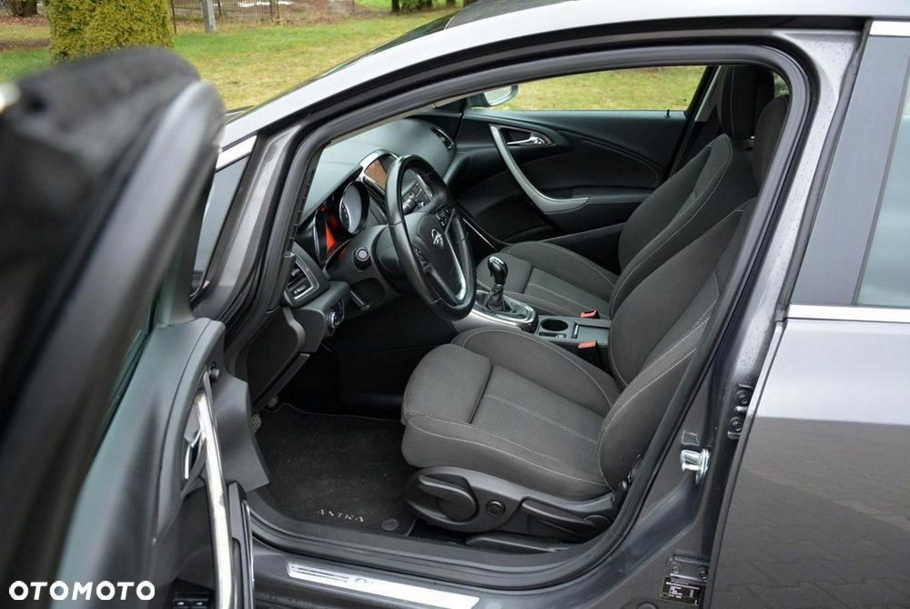 Opel Astra 1.4 Turbo Cosmo - 16