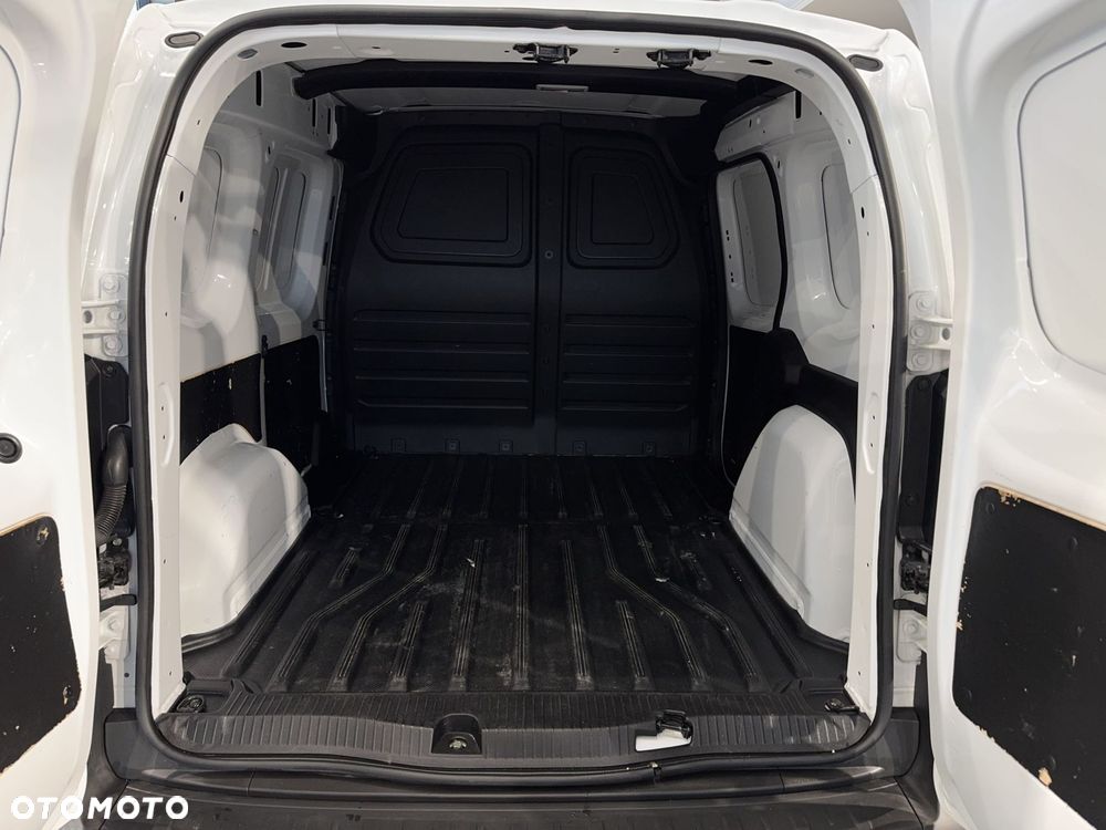 Nissan Townstar - 13