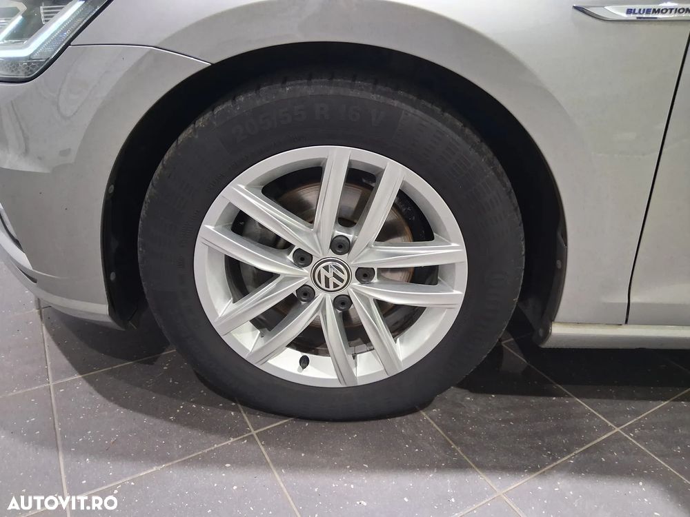 Volkswagen Golf Variant 1.5 eTSI MHEV 130CP DSG Style - 4