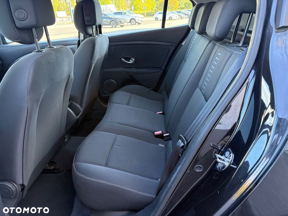Renault Megane 1.6 16V 110 Expression - 21